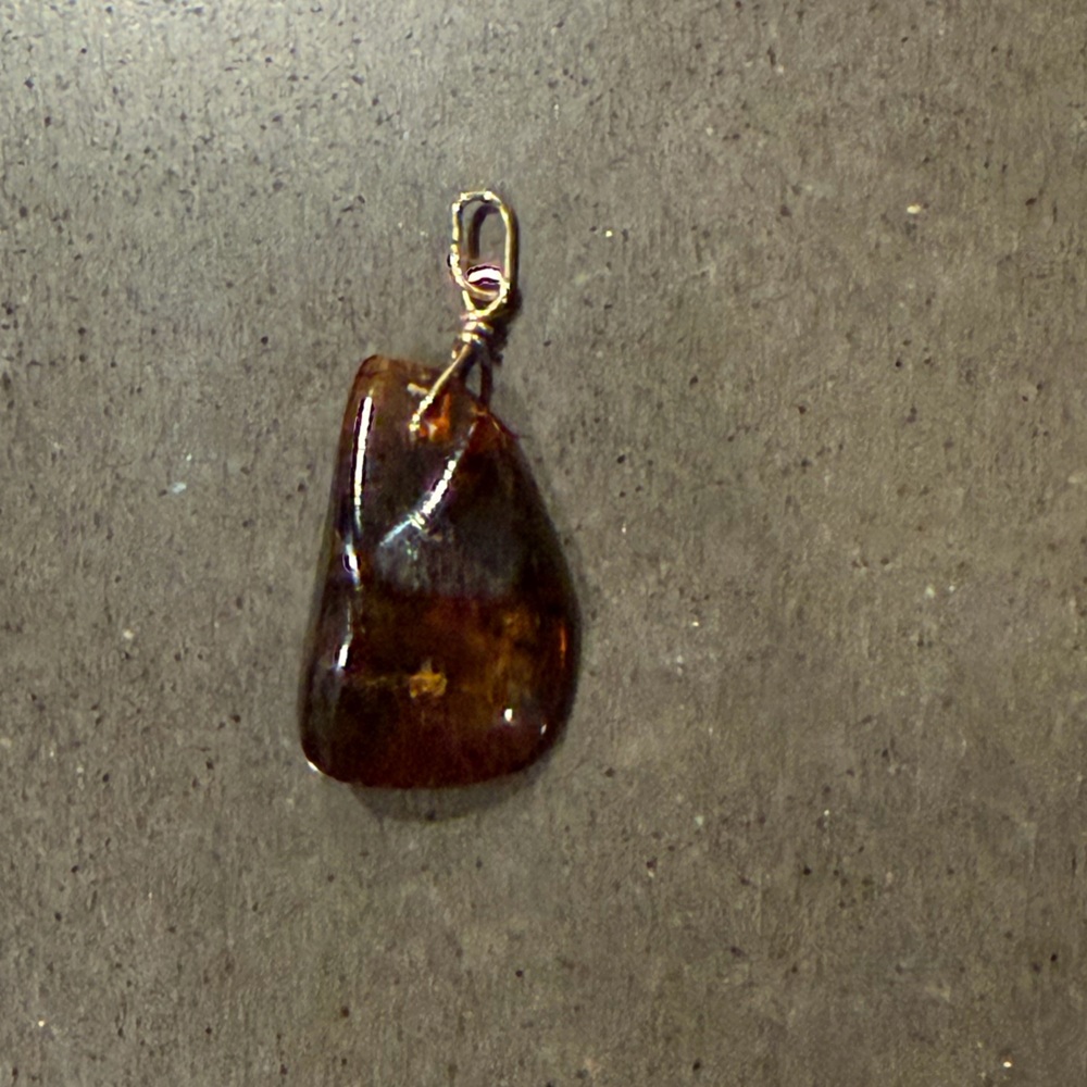 Vintage Free-form dark cognac Baltic amber stone Pendant